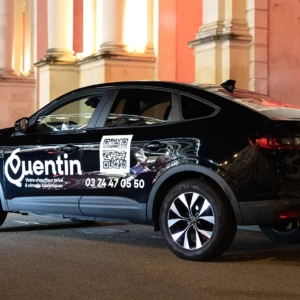 Quentin Chauffeur Privé véhicule standing Quentin Chauffeur Privé véhicule standing